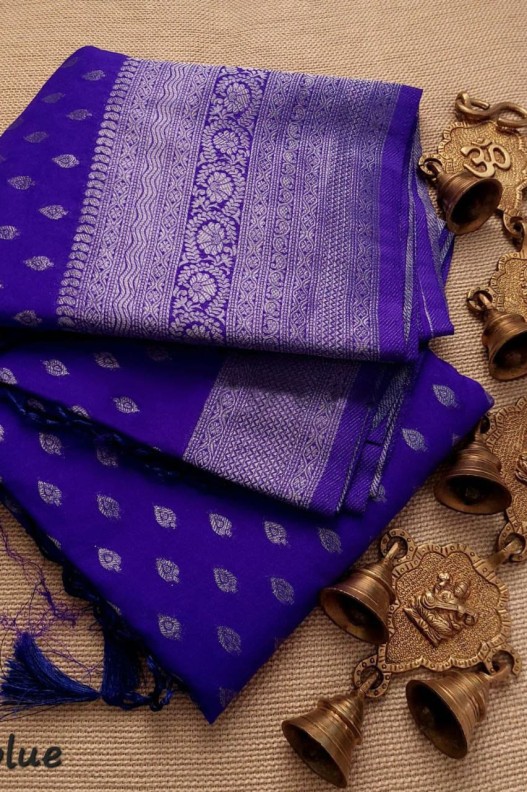 Premium Soft silk saree with zari border & Tessels