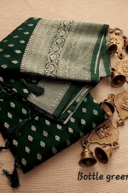 Premium Soft silk saree with zari border & Tessels